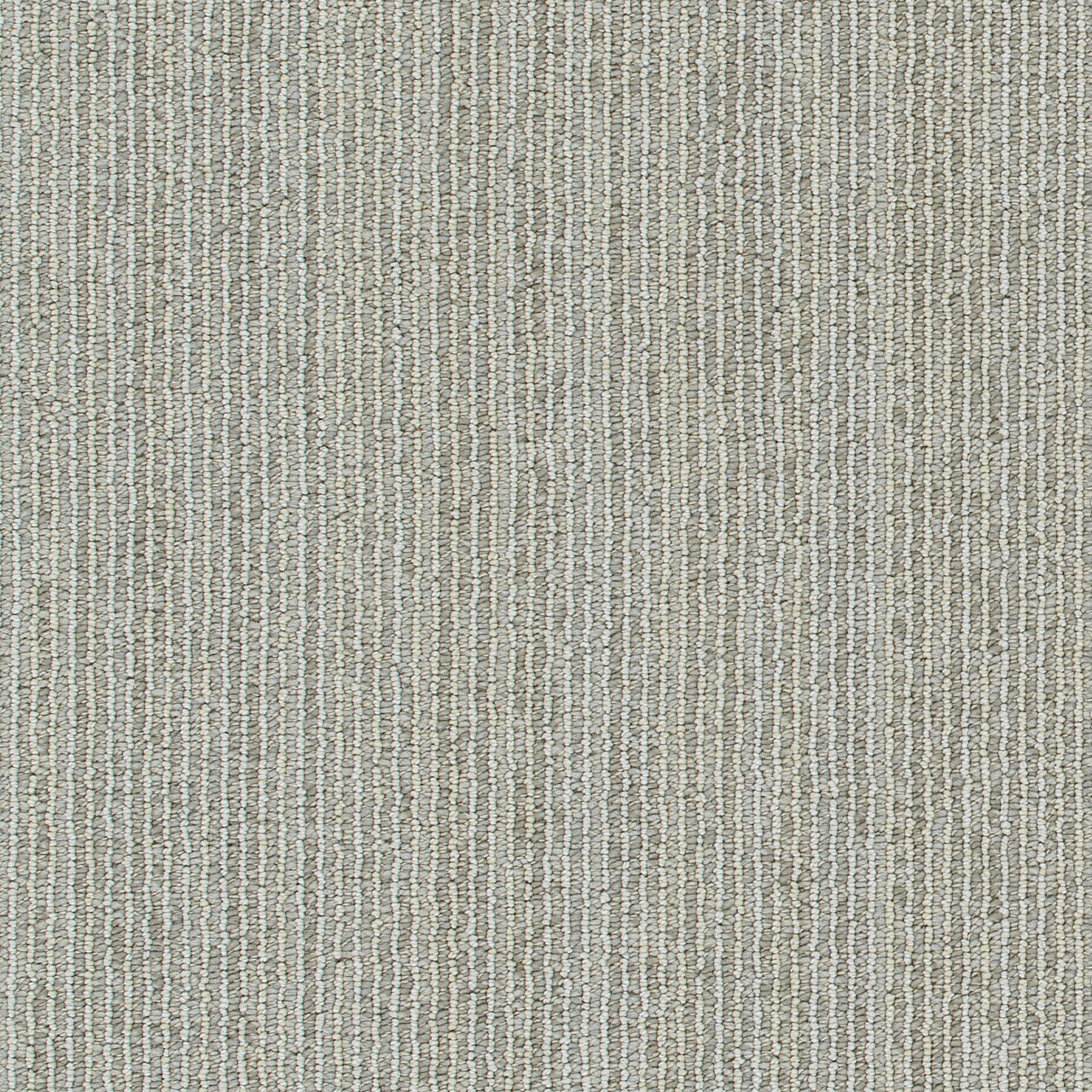 Dew Drops Newport swatch